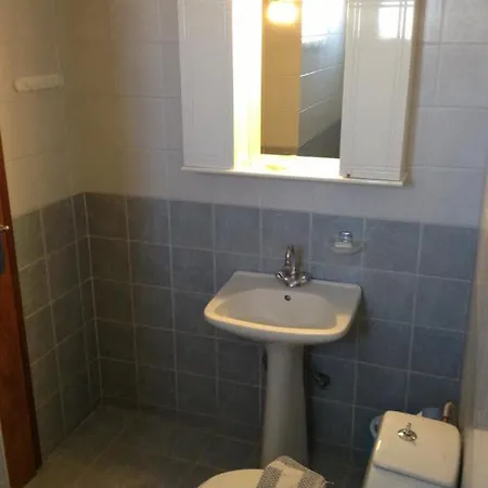 Neli Apartment